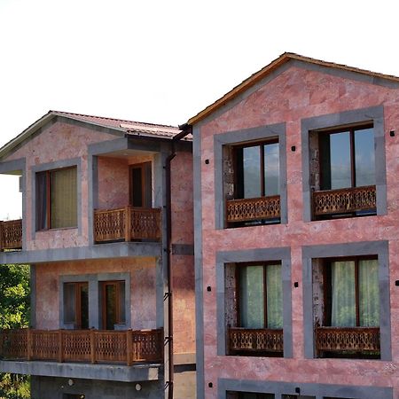 Hotel Qefilyan Sanain Bagian luar foto