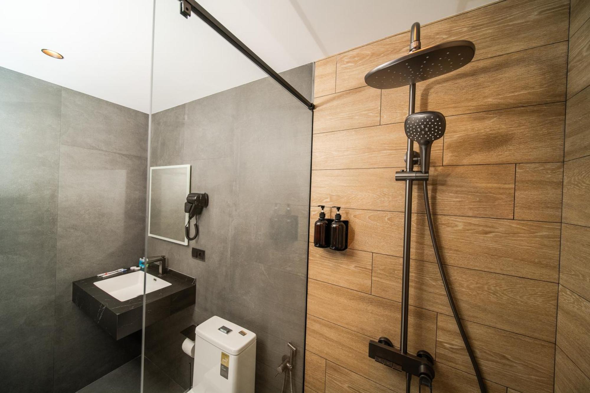 Hotel Qefilyan Sanain Bagian luar foto