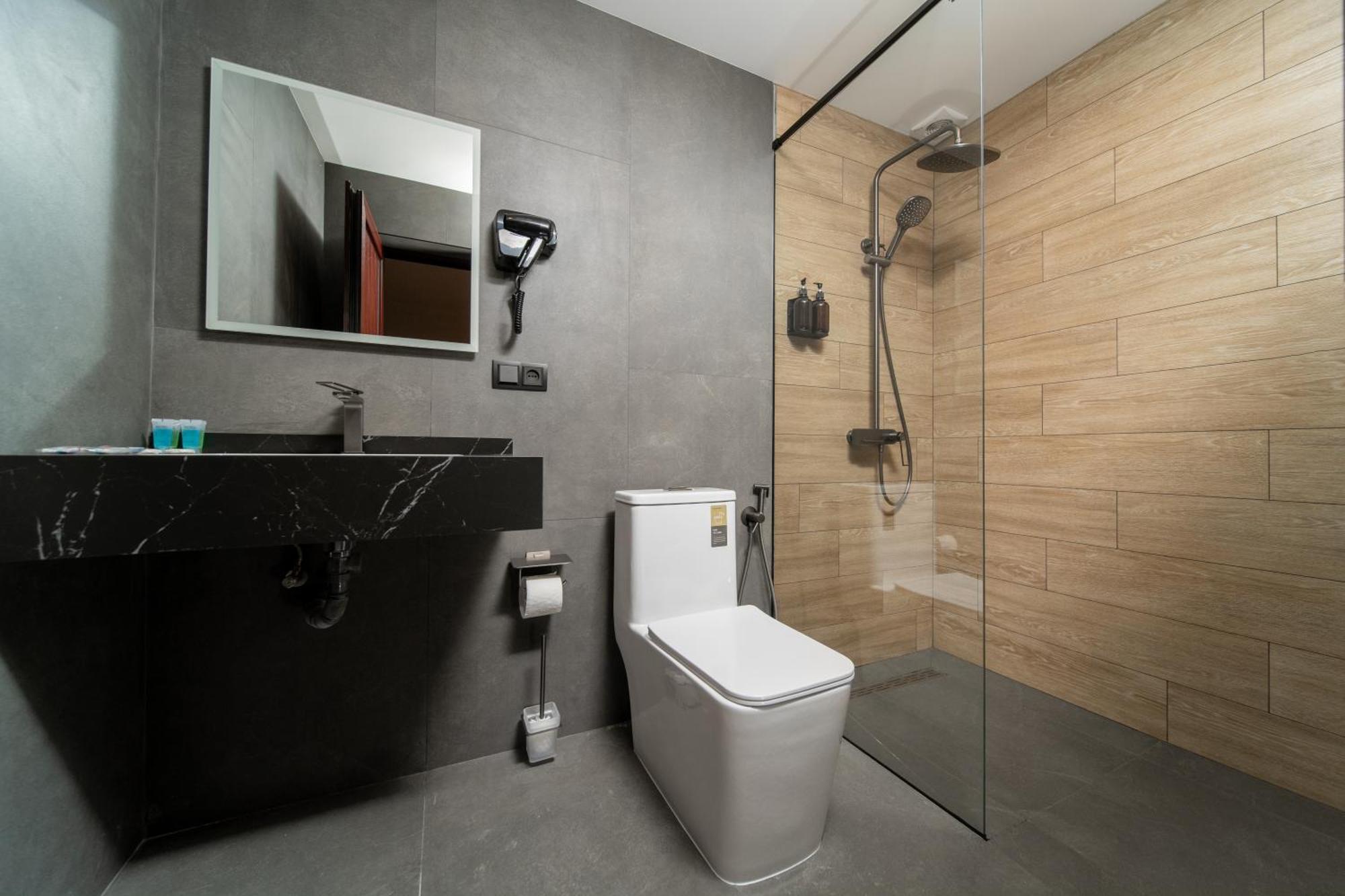 Hotel Qefilyan Sanain Bagian luar foto