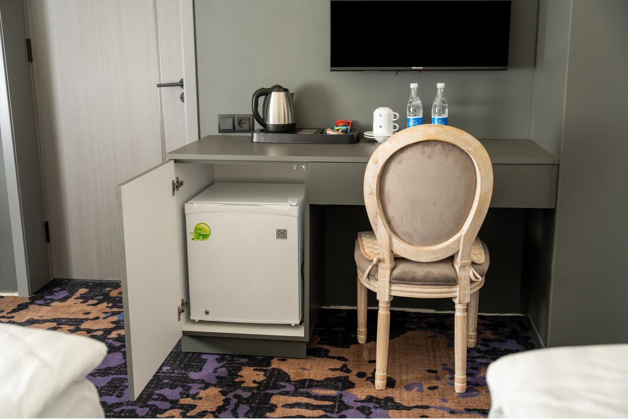 Hotel Qefilyan Sanain Bagian luar foto
