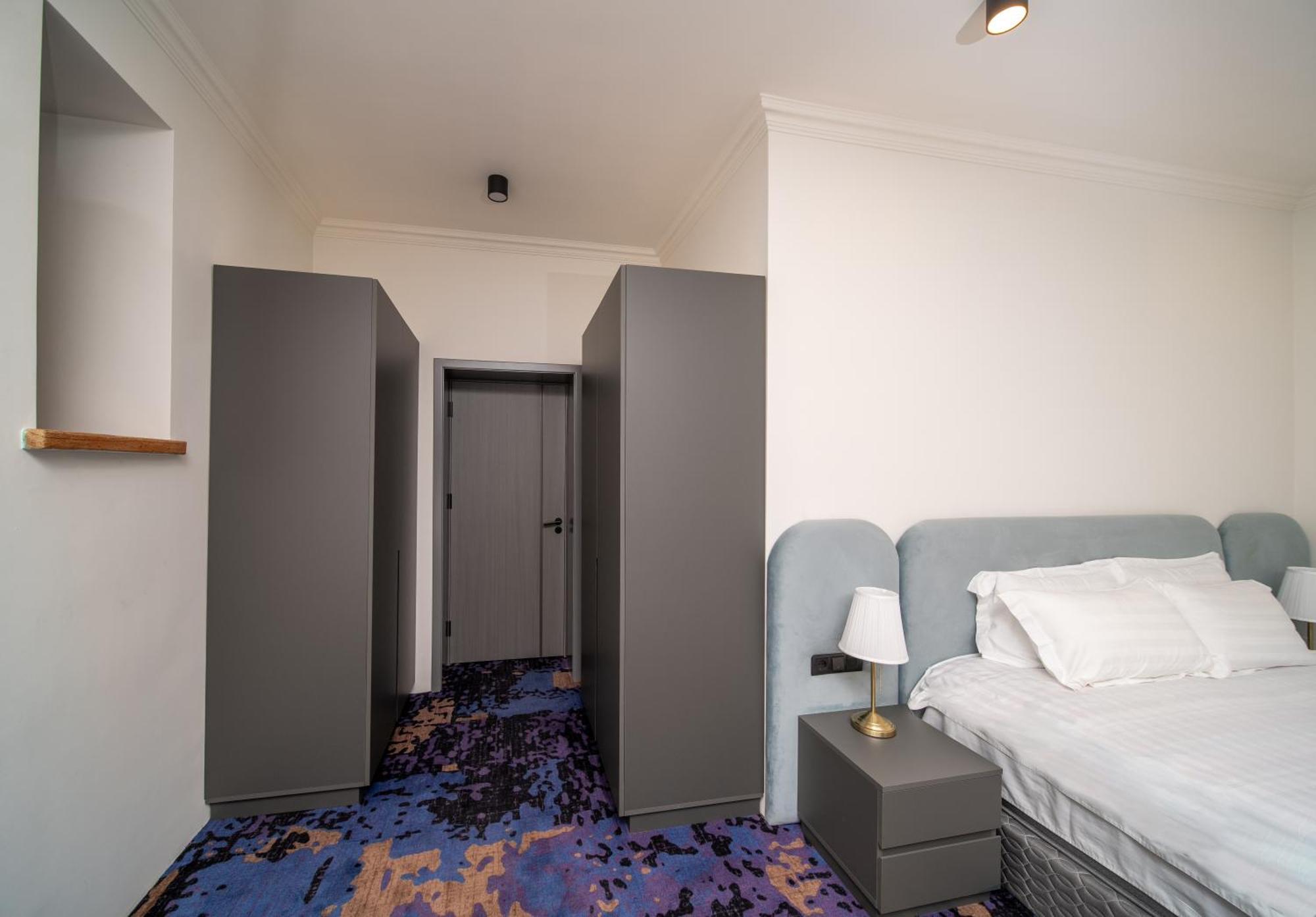 Hotel Qefilyan Sanain Bagian luar foto